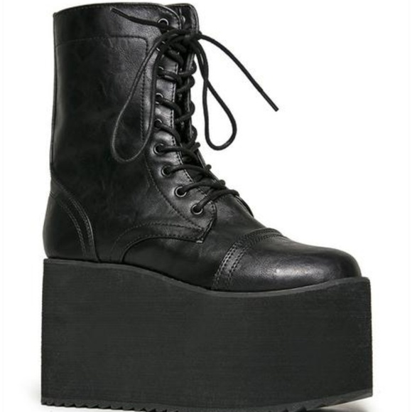 YRU Shoes - YRU Tanq Boot Platform Rave Dolls Kill